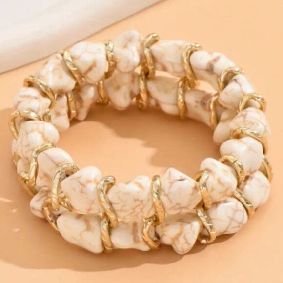 Stone bead stretch bracelet white and gold - Picture 2 of 9